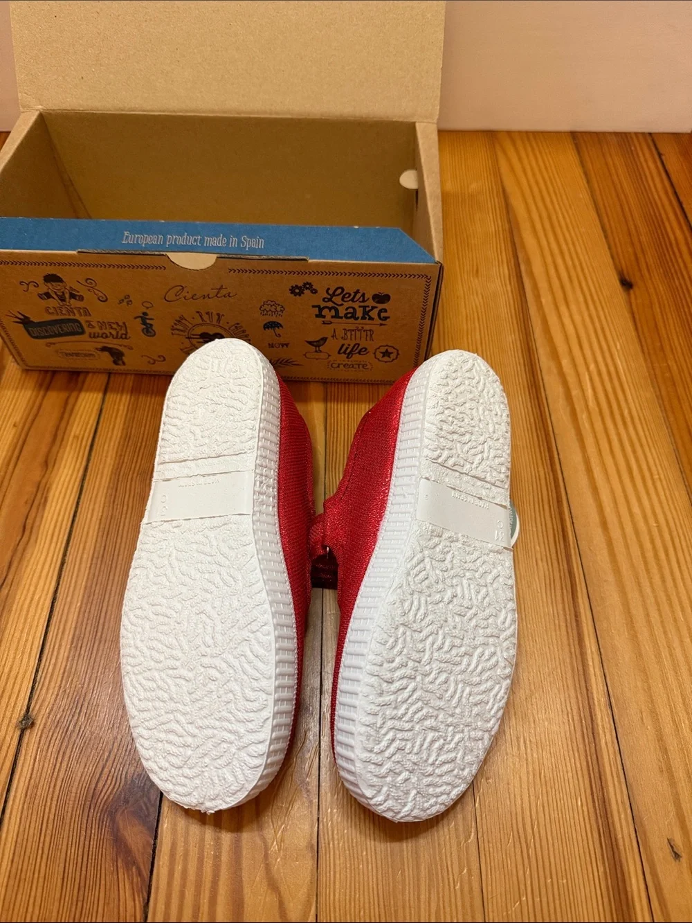 Cienta Red Glitter Mary Jane Kids' Shoes